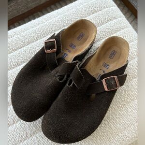 Birkenstock Boston clogs